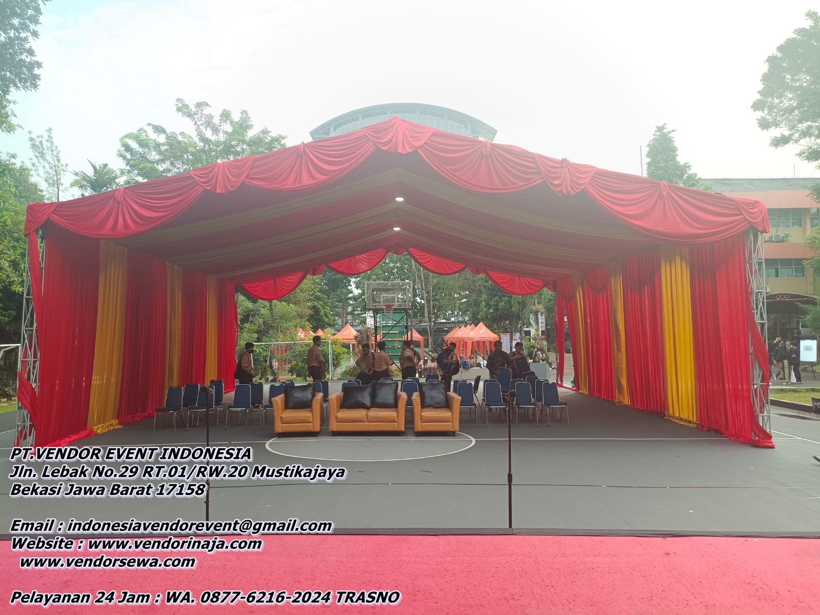 Sewa Tenda dekorasi Kain rumbai Merah Putih Terdekat Jakarta