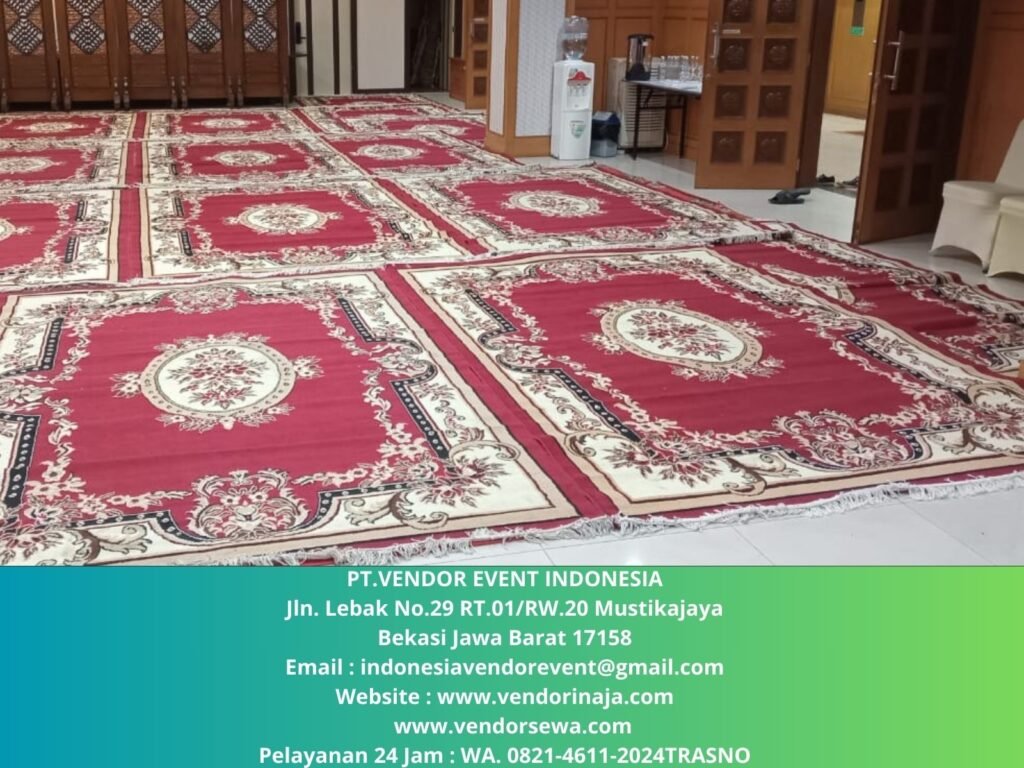 Rental Permadani Merah Dan Meja Lesehan Bulat di Jakarta