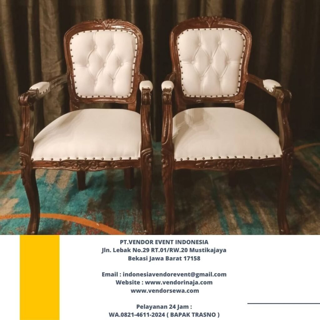 Sewa Arm Chairs Dan Meja Sudut Coklat Di Jakarta