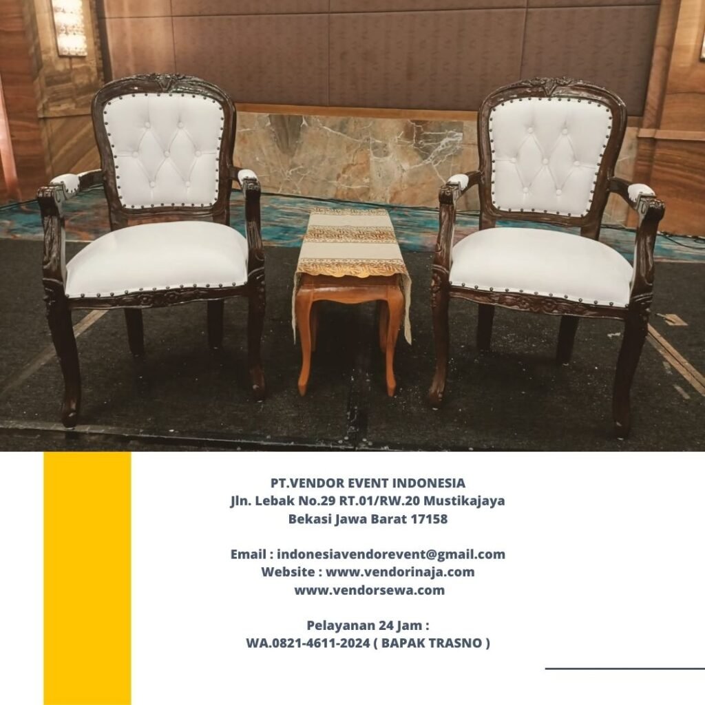 Sewa Arm Chairs Dan Meja Sudut Coklat Di Jakarta