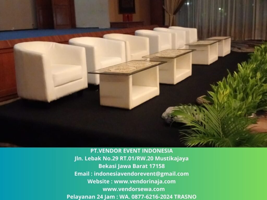 Sewa Sofa Oval Dan Kursi Futura Cover Putih di Jakarta