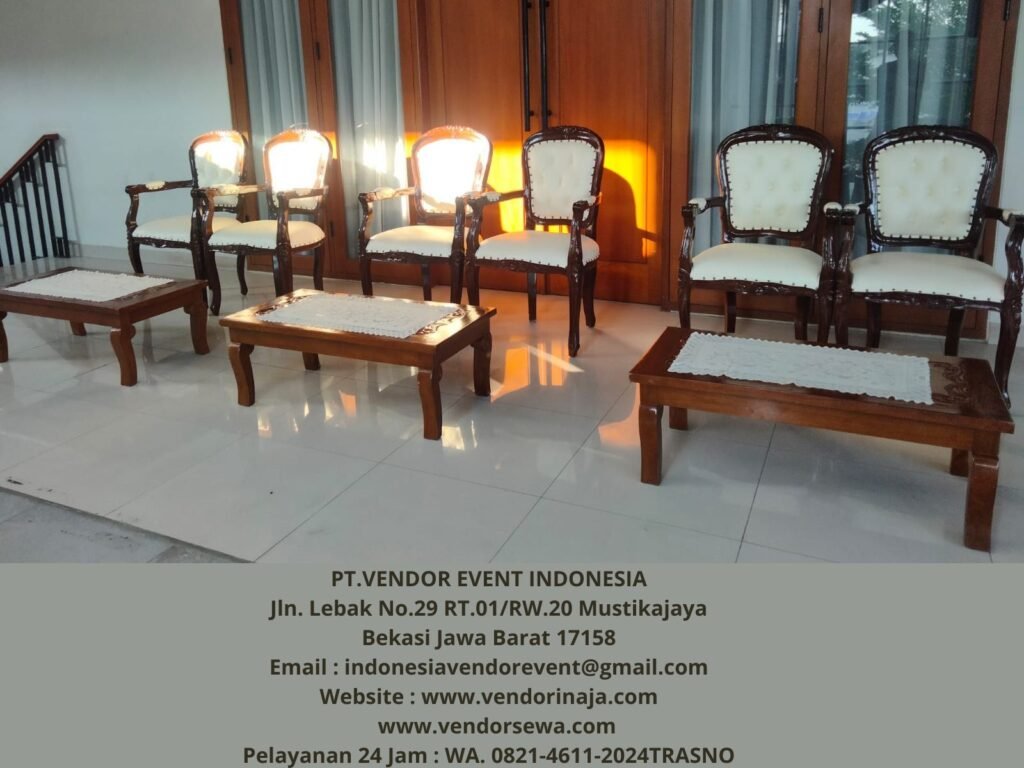Sewa Kursi Kayu VIP Arm Chairs di Jakarta