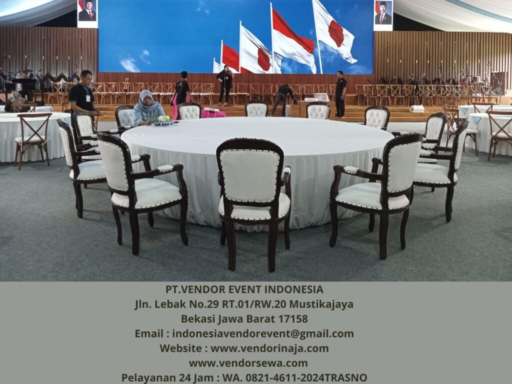 Sewa Kursi Kayu VIP Arm Chairs di Jakarta