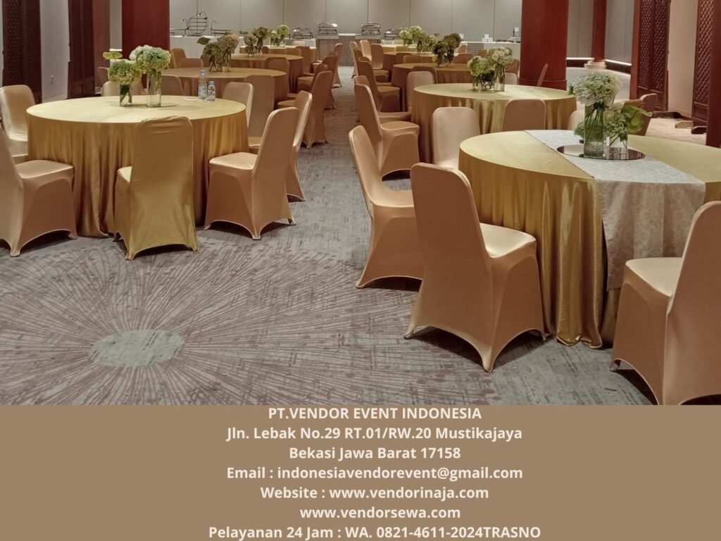 Sewa Meja Bulat Dan Kursi Cover Gold Event JICC Senayan Jakpus