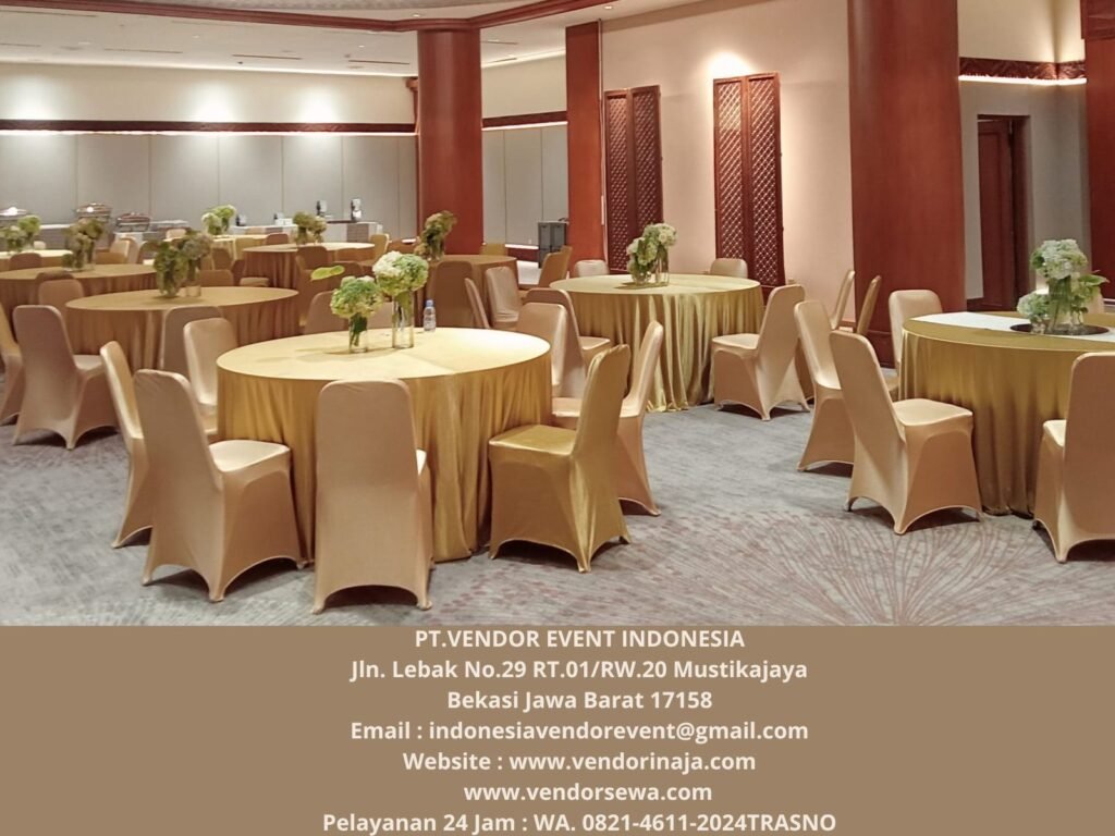 Sewa Meja Bulat Dan Kursi Cover Gold Event JICC Senayan Jakpus