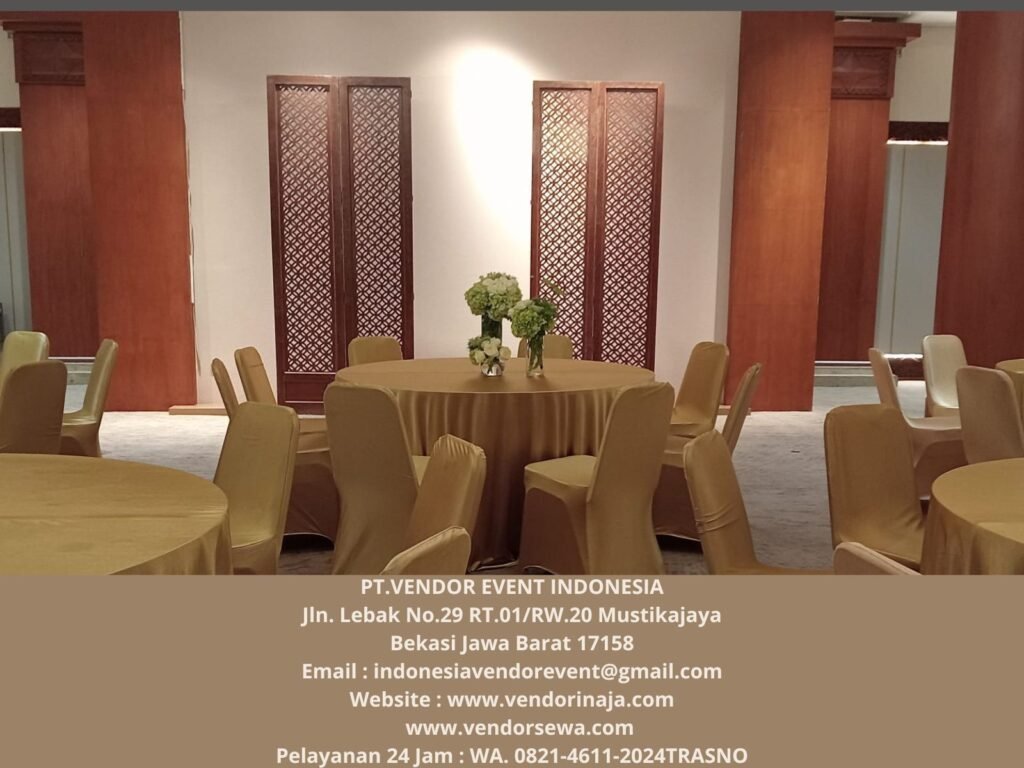 Sewa Meja Bulat Dan Kursi Cover Gold Event JICC Senayan Jakpus