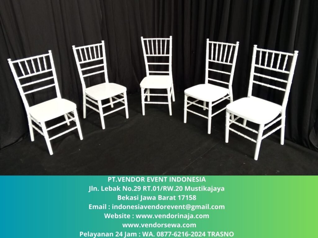 Sewa Kursi VIP Type Tiffany Kayu di Jakarta