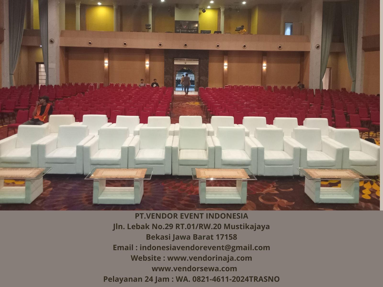 Rental Sofa Kotak Putih Single Event kemendikbud Jakarta