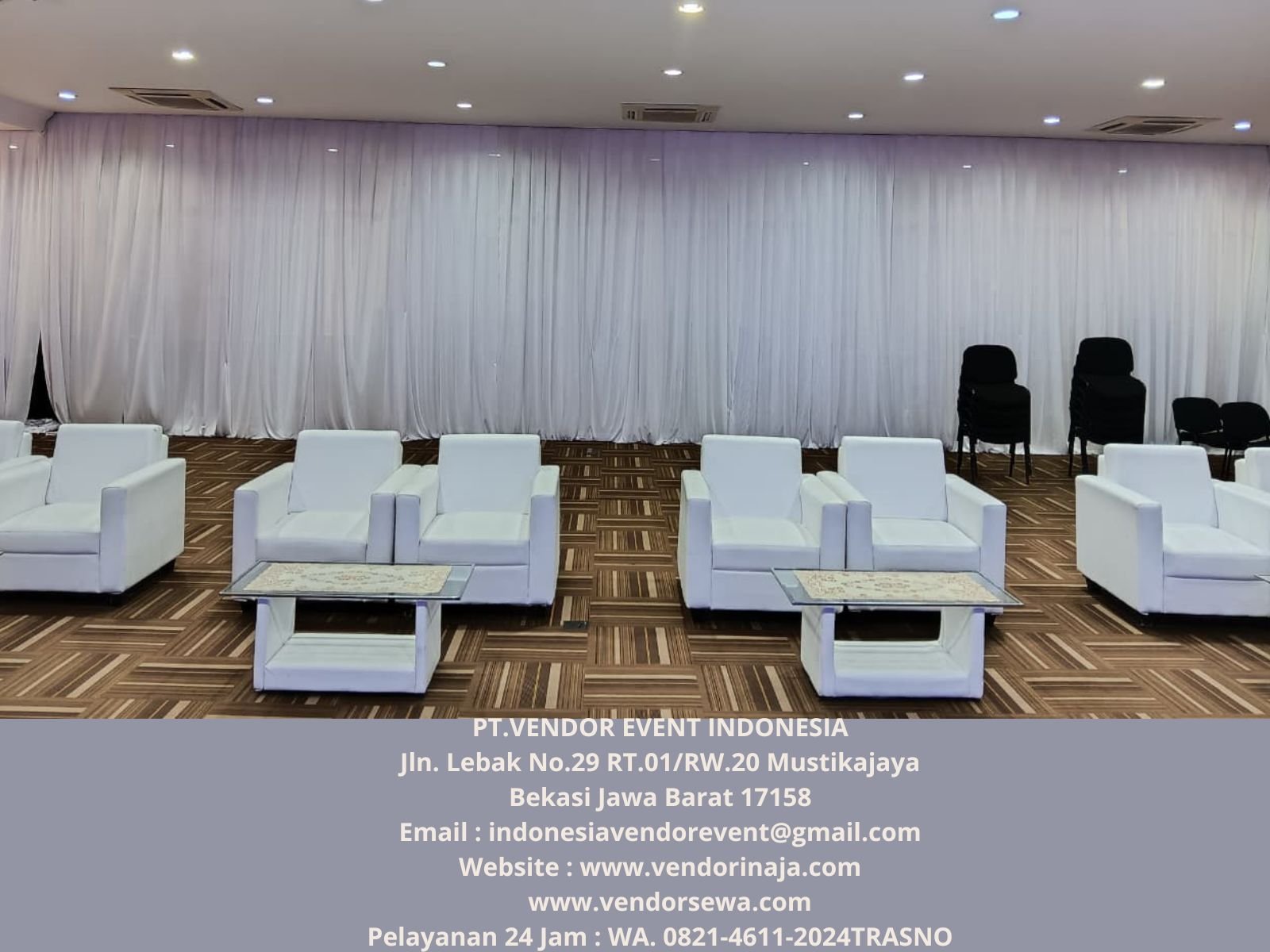 Sewa Tirai Putih,Sofa Single Meja VIP Kaca Jakarta