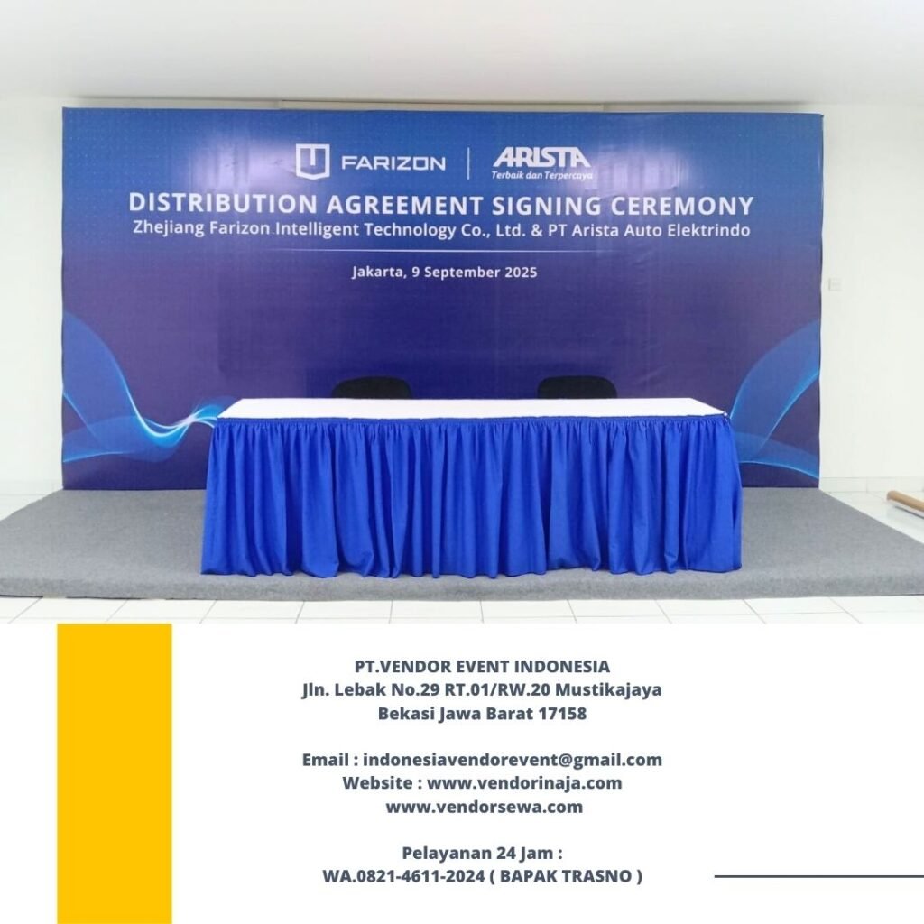 Rental Meja Ibm Cover Ketat, Cover Rumbai Aneka Warna Depok