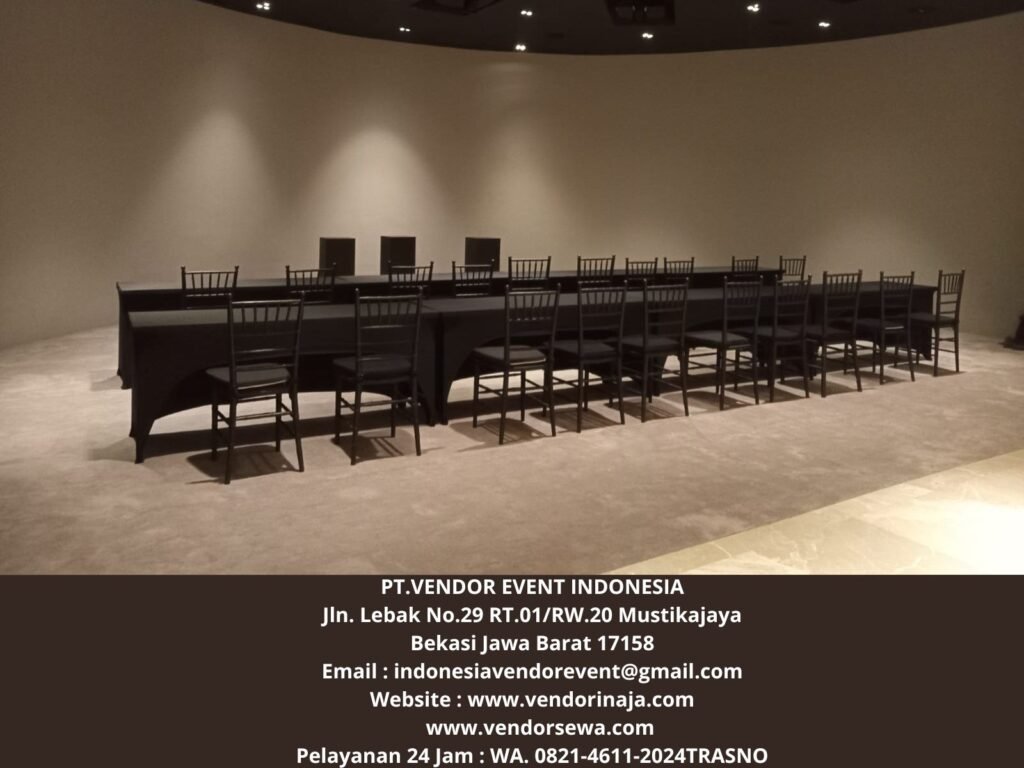 Rental Kursi Tiffany Hitam Dan Meja Ibm 180x45 Cm Jakarta