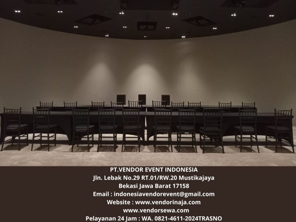 Rental Kursi Tiffany Hitam Dan Meja Ibm 180x45 Cm Jakarta