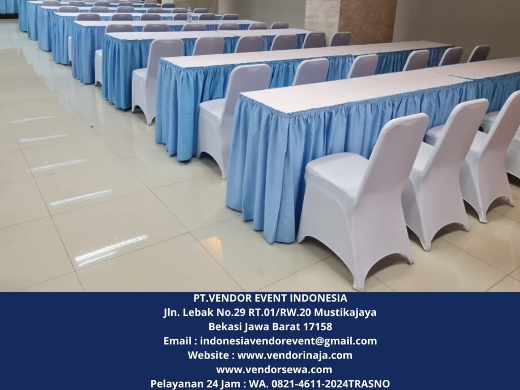 Rental Meja Kotak Skirting Biru Muda Taplak Putih Area Jakarta