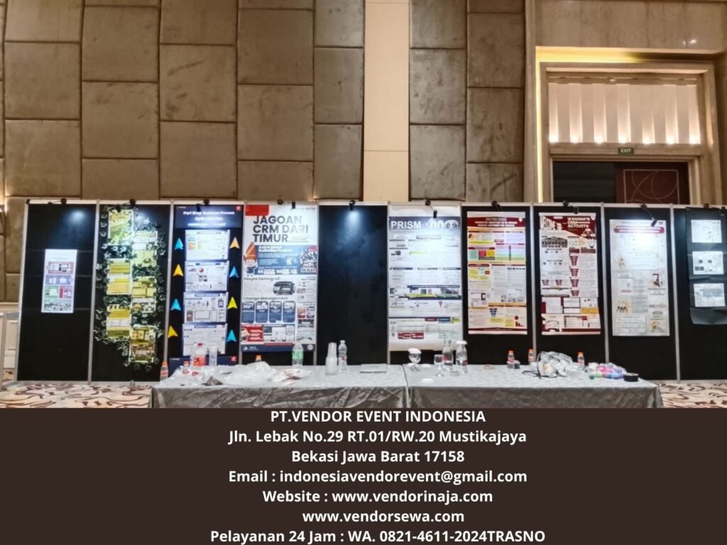Sewa Partisi Hitam Pameran+Lampu Event Hotel Harris Bandung