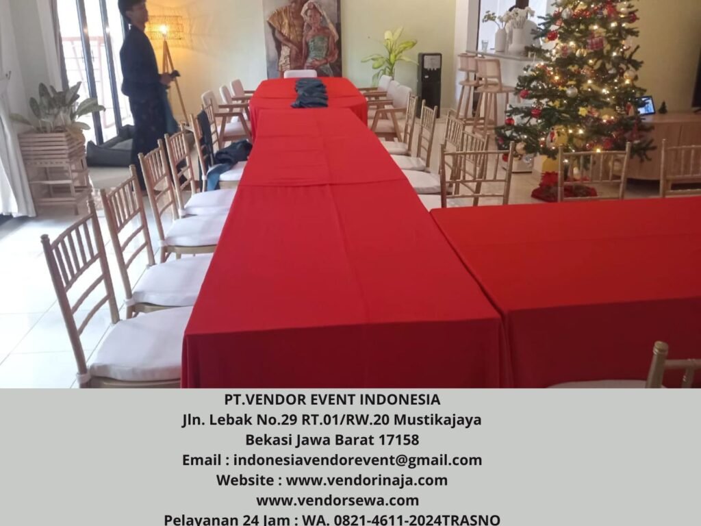 Sewa Meja Kotak 120x80cm Tebar Merah Cabe Event Kemang