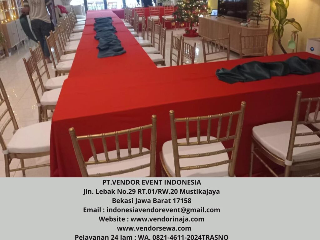 Sewa Meja Kotak 120x80cm Tebar Merah Cabe Event Kemang