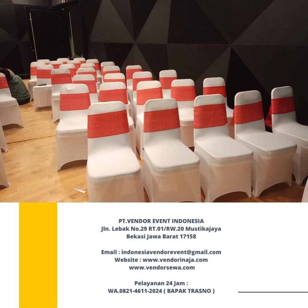 Rental Meja Kursi Cover Putih Aksesoris Merah Jakarta Siap Antar