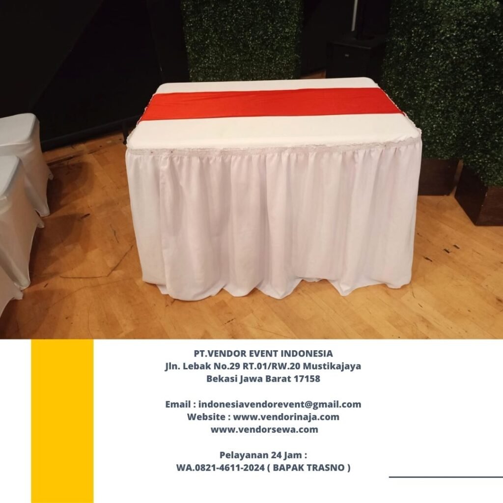 Rental Meja Kursi Cover Putih Aksesoris Merah Jakarta Siap Antar