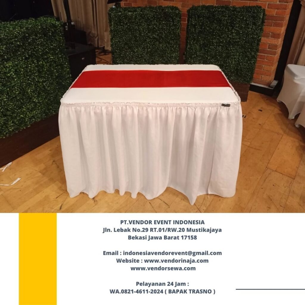 Rental Meja Kursi Cover Putih Aksesoris Merah Jakarta Siap Antar