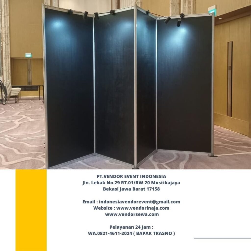 Rental Partisi Hitam Zig zag Event Regis Hotel