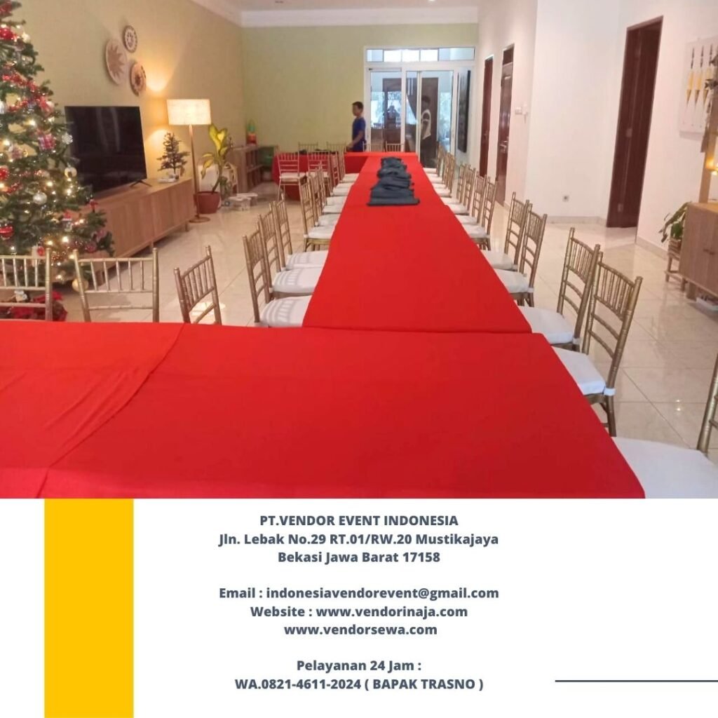 Sewa Meja Kotak Dan Kursi Tiffany Gold Kemang Dalam Jakarta Selatan