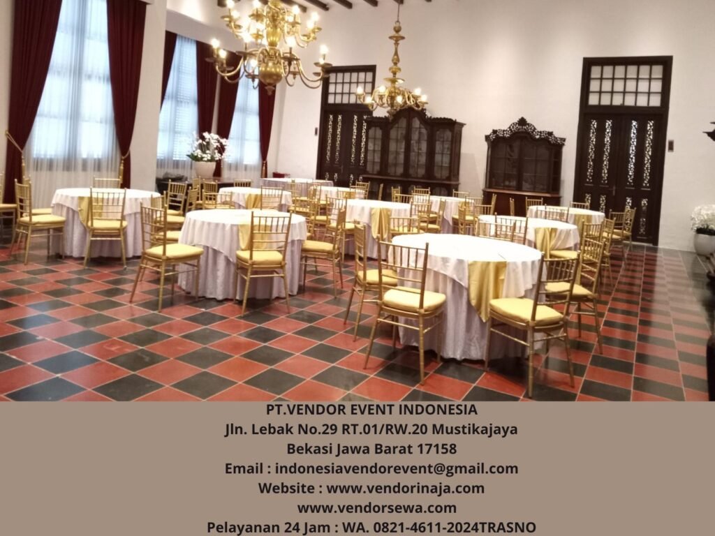 Sewa Kursi Tiffany Gold Set Meja Bulat Jakarta Pusat