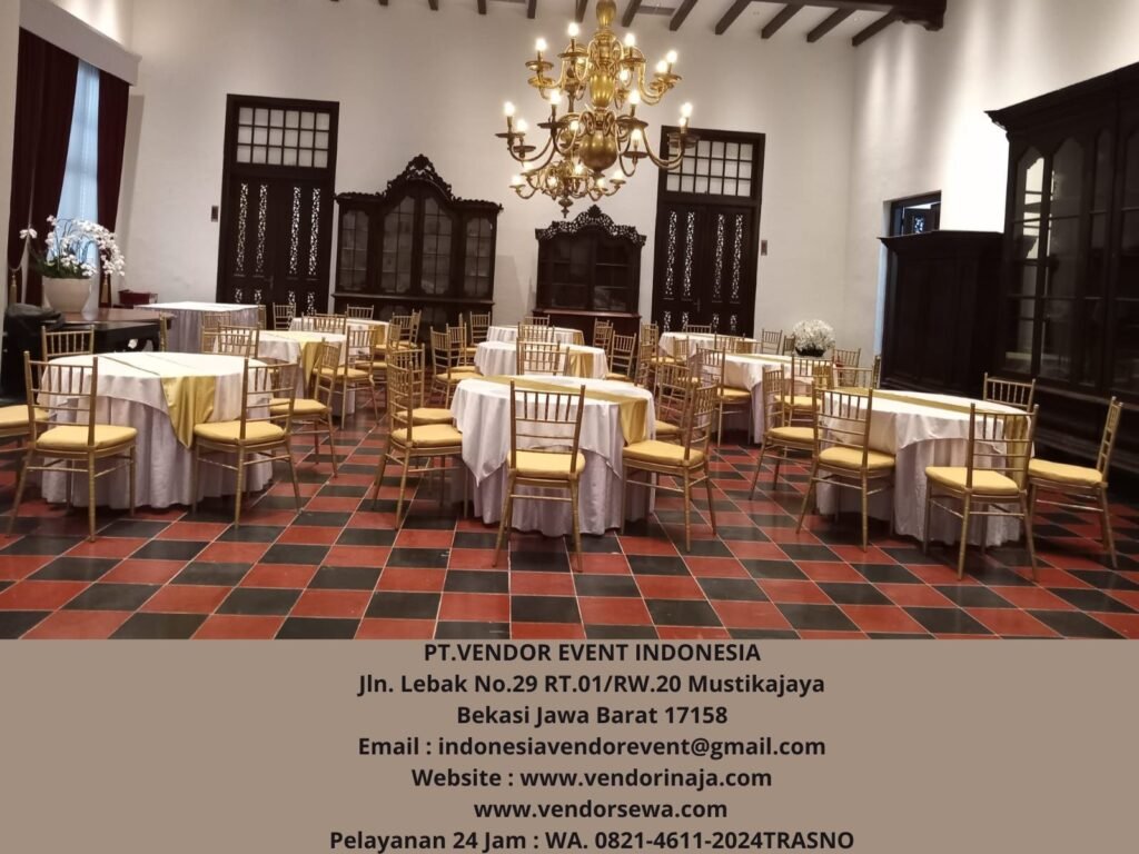 Sewa Kursi Tiffany Gold Set Meja Bulat Jakarta Pusat