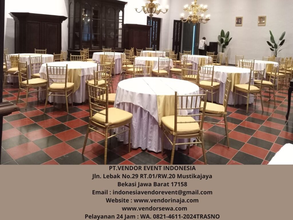 Sewa Kursi Tiffany Gold Set Meja Bulat Jakarta Pusat