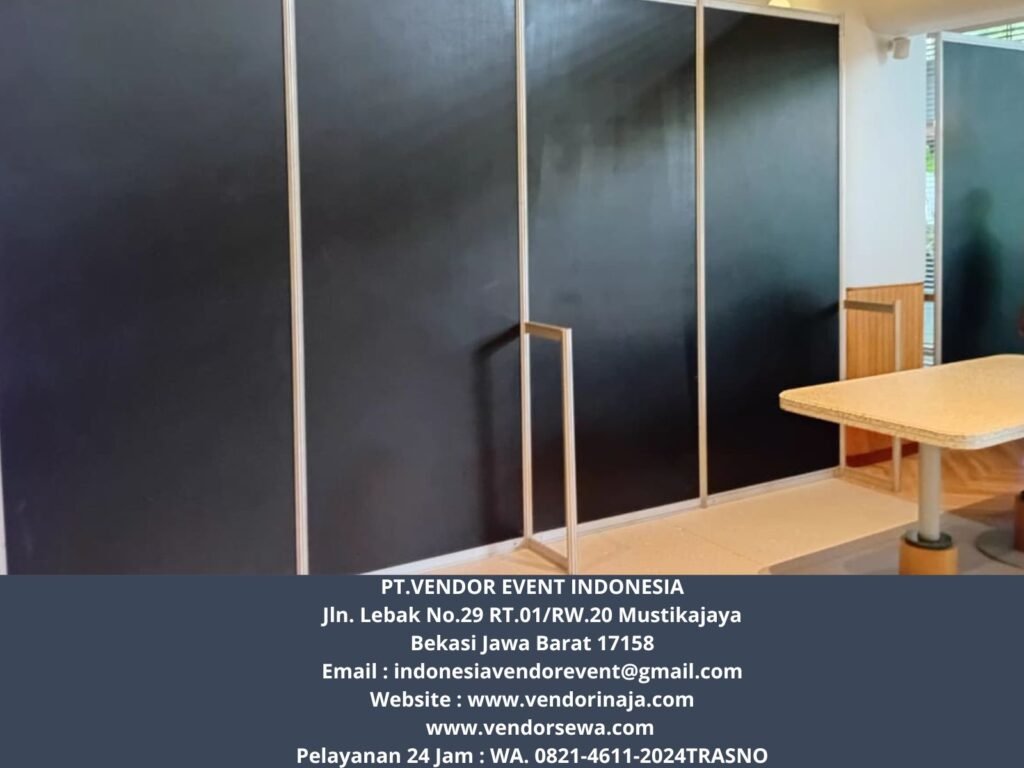 Sewa Partisi Hitam Sekat Ruang Dan Backdrop Area Bekasi