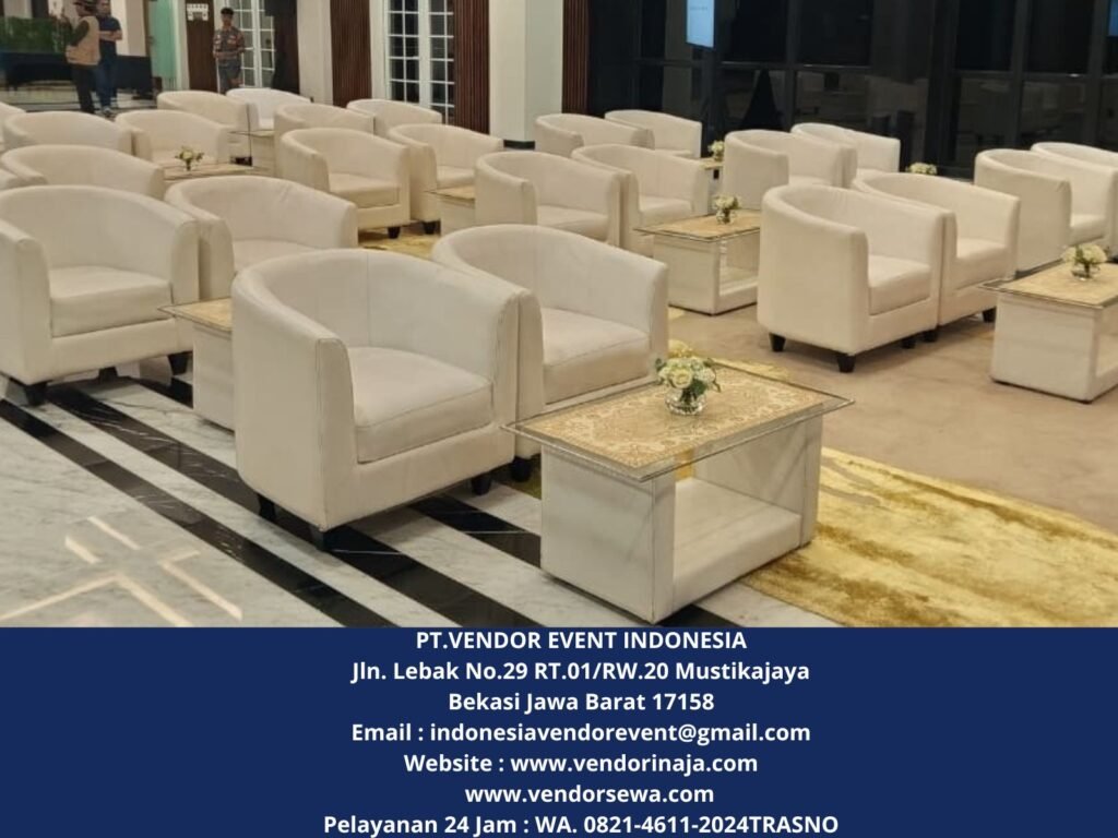 Sewa Sova Type Oval Putih Dan Meja Kaca Putih VIP Jakarta