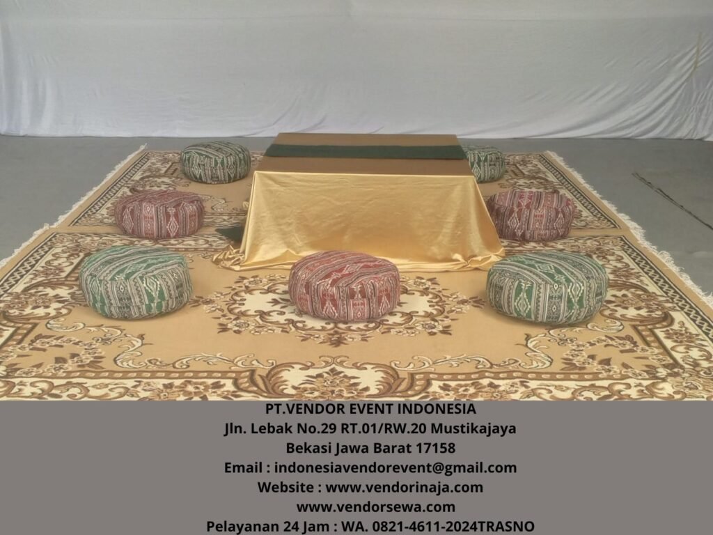 Sewa Meja Kotak Lesehan, Karpet Permadani Cokelat Kembangan Jakarta