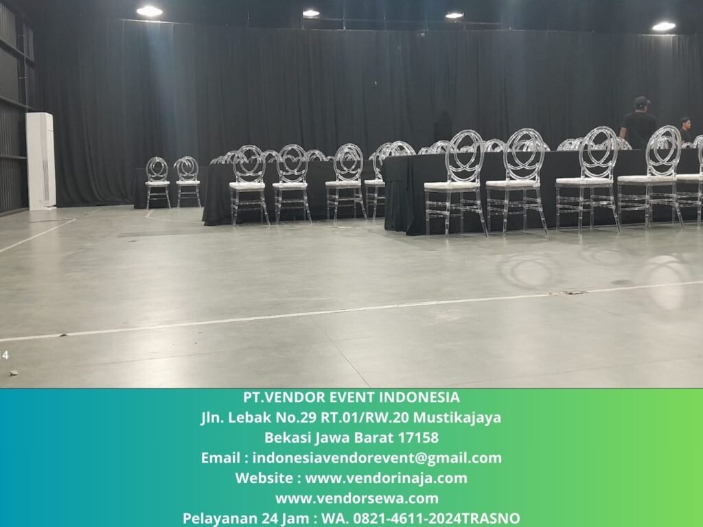 Sewa Meja Kotak,Kursi Oliva Bening Bahan Acrylic Area SCBD