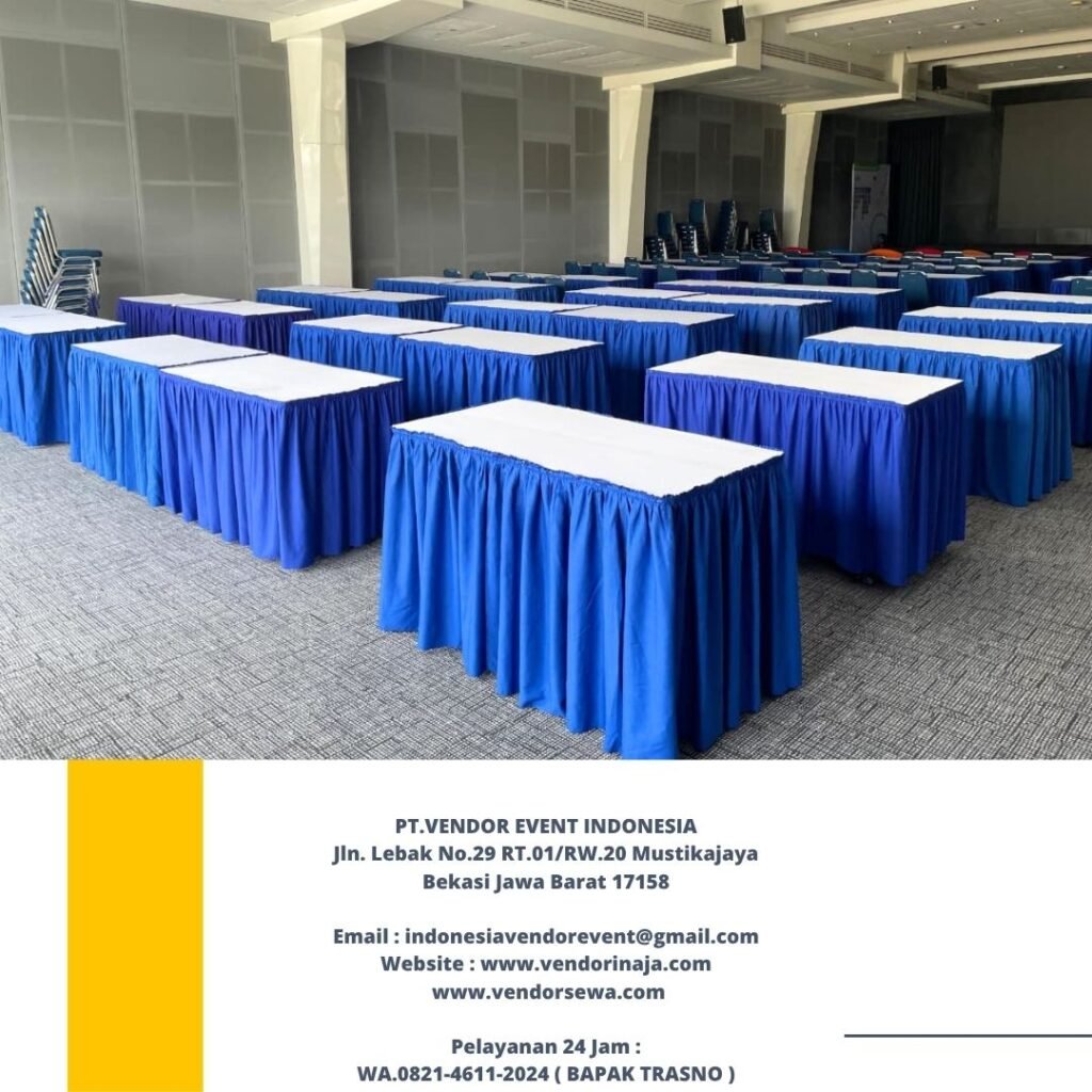 Sewa Meja Kotak Taplak Putih Skirting Biru Jakarta Timur
