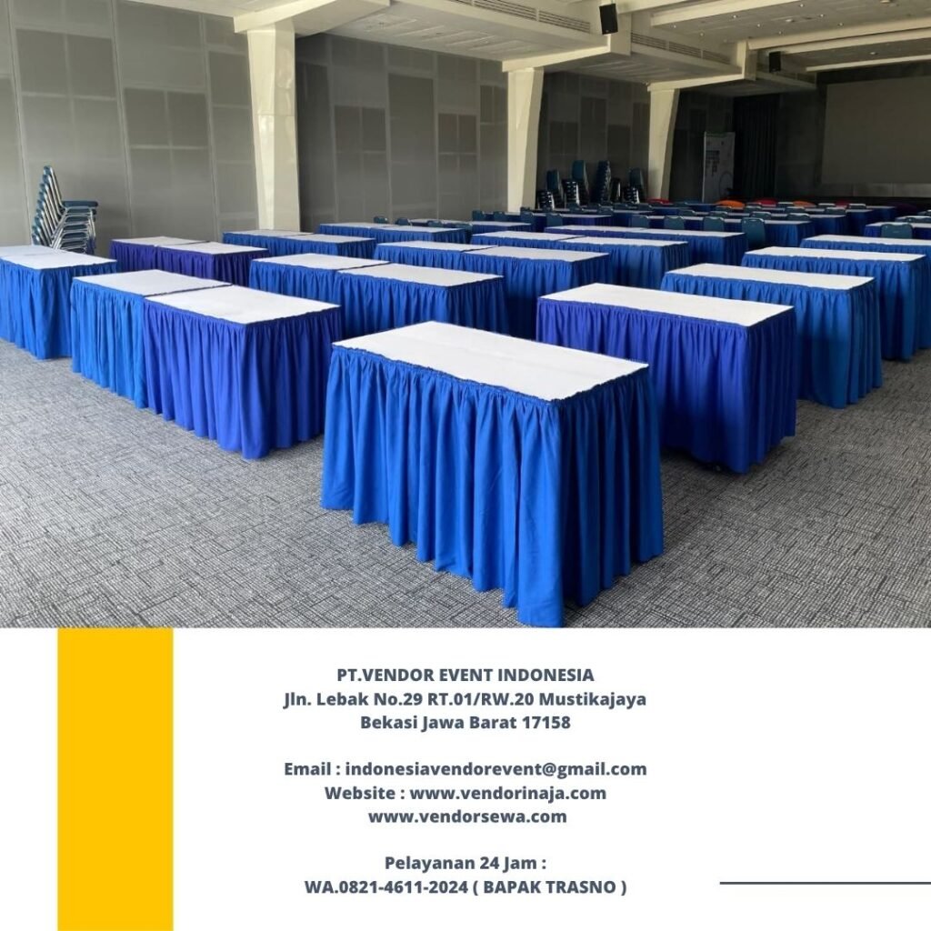 Sewa Meja Kotak Taplak Putih Skirting Biru Jakarta Timur
