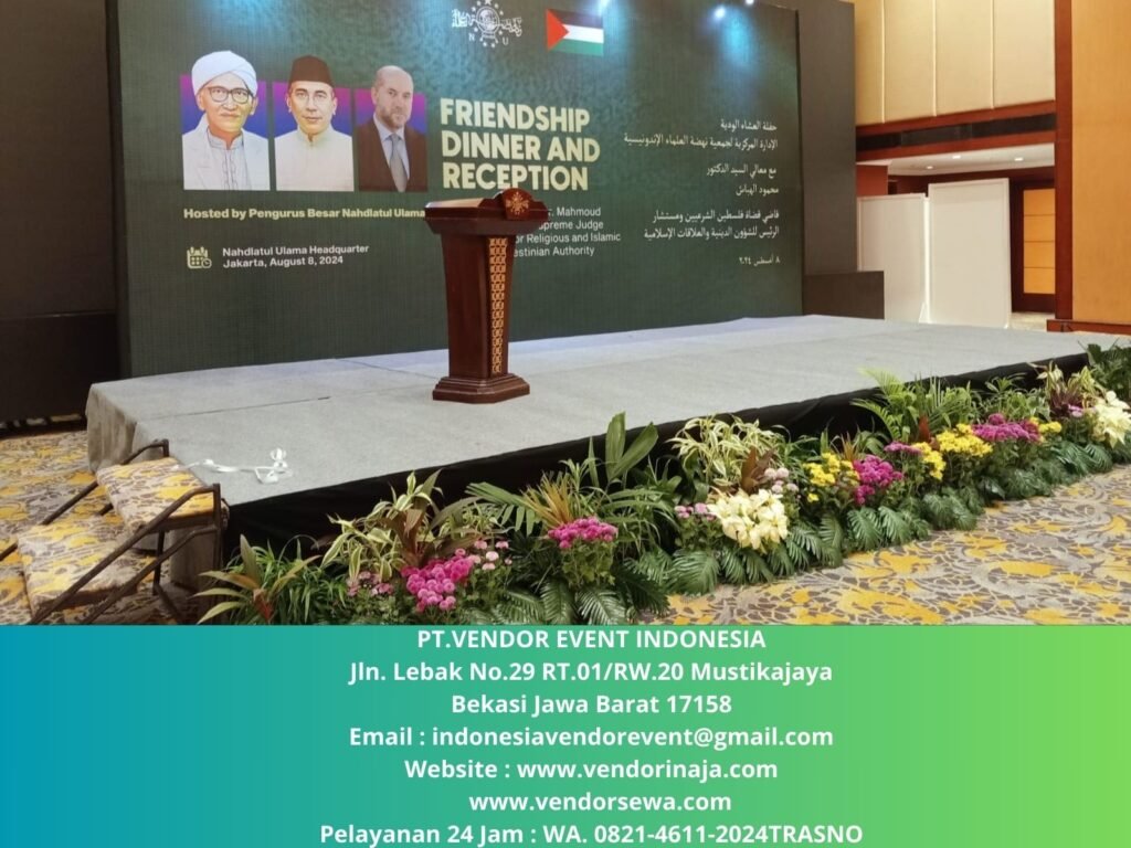 Rental Podium Kayu Ukir VIP Karawang